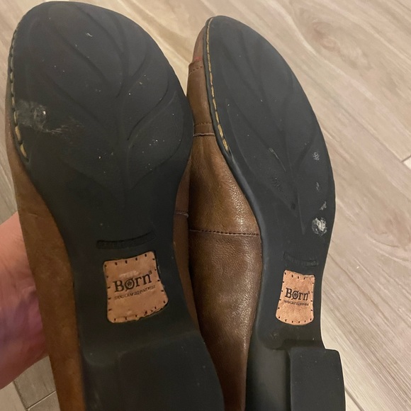 Shoes - Picture 4 of 8